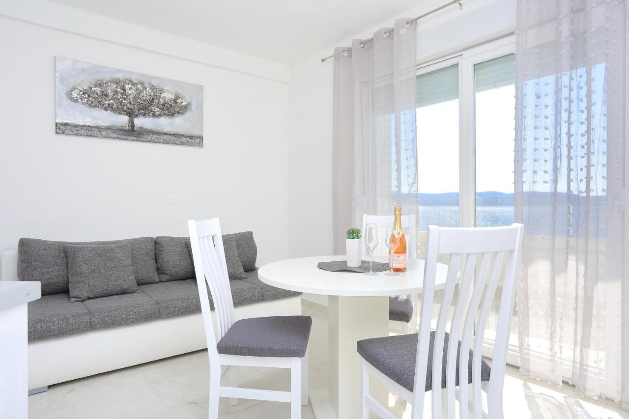Family Friendly Apartments With A Swimming Pool Zivogosce - Porat, Makarska - 18150 외부 사진